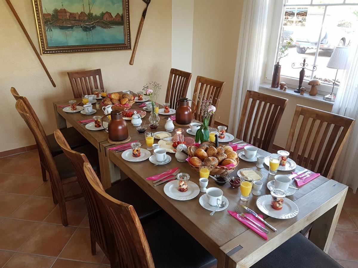 Bed and Breakfast Hausnordlicht Dachspitze Dornumergrode Exterior foto